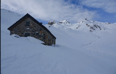 PIC DE CHERUE EN BOUCLE ET EN RAQUETTE A NEIGE-basque