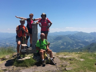 LA TRAVERSEE DU COL D IZPEGI VERS BIDARRAY-basque
