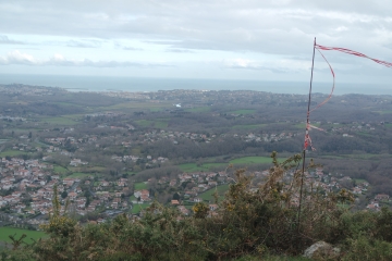 3 PETITS SOMMETS - ESNAUR - ZUOLMENDI ET BIZKARTZUN-basque