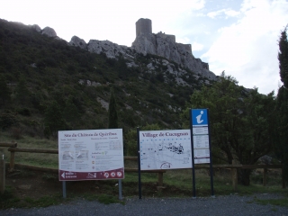 AUTOUR DU CHATEAU DE QUERIBUS-po