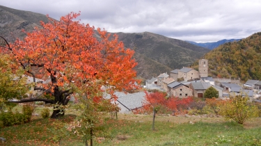 LES VILLAGES DES GARROTXES-po