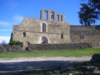 EUS - LAC DE VINCA PAR LE PRIEURE DE MARCEVOL-po