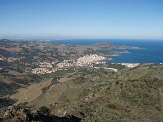 BANYULS - CRETE FRONTALIERE-po