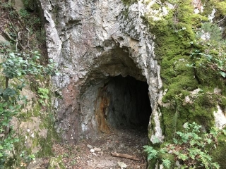 REYNES - ANCIENNE CARRIERE DE TALC DEPUIS MAS CREU-po