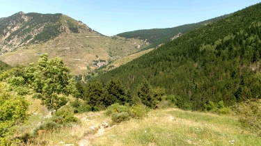 PORTEILLE DE MANTET EN BOUCLE PAR LES COLLETS VERTS-po