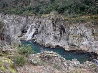 LES CUVES DU DUZON-ardeche