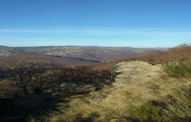 AU PIED DU ROCHER D ABRAHAM-ardeche