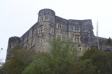 VIGNES ET VESTIGES D ALBA-LA-ROMAINE-ardeche