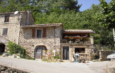 ROCLES - TOUR DE BRISON-ardeche