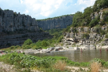 DEFILE DE RUOMS-ardeche