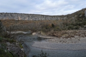 RUOMS - PRADONS - CIRQUE DE GENS-ardeche
