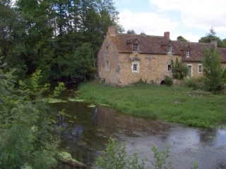 RUILLE-EN-CHAMPAGNE  -  LA VEGRE-sarthe