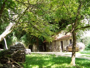 COURDEMANCHE - ENTRE L ETANGSORT ET SAINT-FRAIMBAULT-sarthe