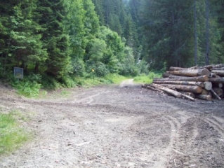 COL DES TROIS DAMES PAR LES SOURCES DU GARGOTON-savoie