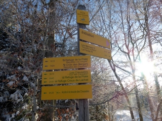 LA COCHETTE EN BOUCLE PAR LE REFUGE DE LA PLATE ET LA CULAZ - RAQUETTES A NEIGE-savoie