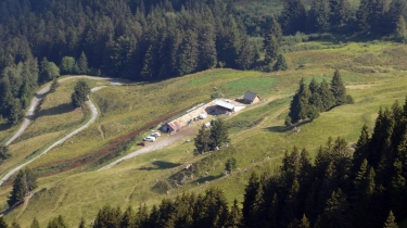 DENT DU CORBEAU - GRANDE LANCHE - LAC ROND - LAC DE QUEIGE -savoie