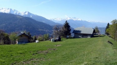 LA TETE (1562M) PAR UGINE-savoie
