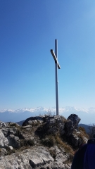 GROTTE DE L ERMITE ET CROIX DE CHIGNIN-savoie