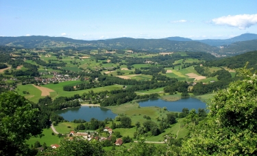 LES LACS DE ST-JEAN-DE-CHEVELU-savoie