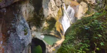 DECOUVERTE DES RUINES DU CHATEAU DE MONTBEL-savoie