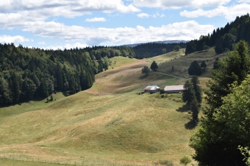 BAUGES - AU DESSUS DE ARITH-savoie