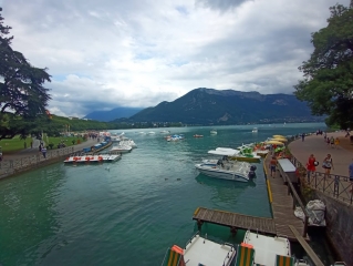 ANNECY A PIED - LES CANAUX ET LE LAC-haute-savoie