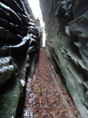 LES FAILLES DE SAINT-SYLVESTRE ET CASCADE-haute-savoie