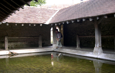 MYSTERE DE SAINT-LYE-seine-et-marne