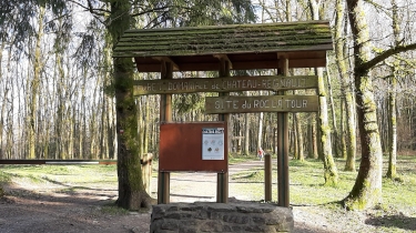 MONTHERME - ROC DE LA TOUR-ardenne