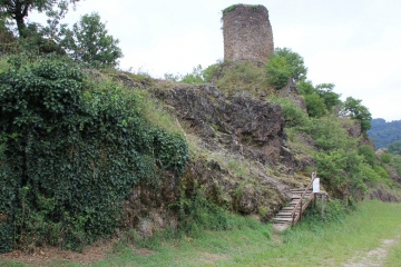 PAMPELONNE - CIRCUIT DU CHATEAU DE THURIES ET DU VIAUR-tarn