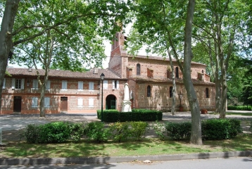 ST LIEUX LES LAVAUR - LE SENTIER DE LA PLAINE D AGOUT-tarn