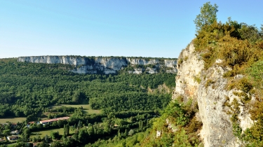 AU NORD DE SAINT-ANTONIN-tarn-et-garonne