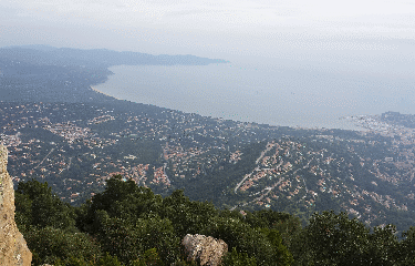 CAVALAIRE - CRETES-var