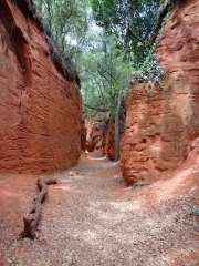 LAC DE MORMOIRON - LES OCRES-vaucluse