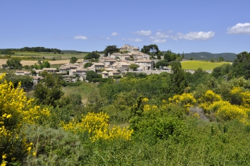 JOUCAS - GORGES DE LA VERONDE- MURS - JOUCAS-vaucluse
