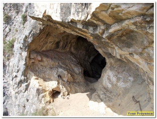 BEAUMONT-DE-PERTUIS - GROTTE DE ST EUCHER-vaucluse