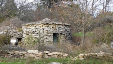 VIENS - DECOUVERTE DES SITES ET MONUMENTS-vaucluse