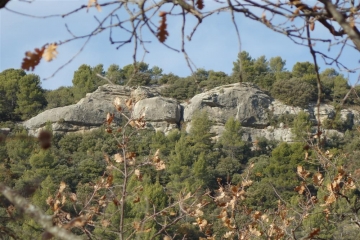 VENASQUE - LE GROS CHENE - COMBE DU DIABLE-vaucluse