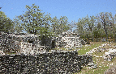 VILLES-SUR-AUZON-vaucluse