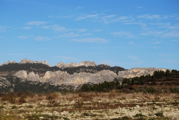 DE BEAUMES DE VENISE A LA ROQUE ALRIC PAR LAFARE-vaucluse