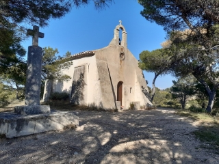 VAISON - DU REPLAT AU SERRE ROUGE-vaucluse