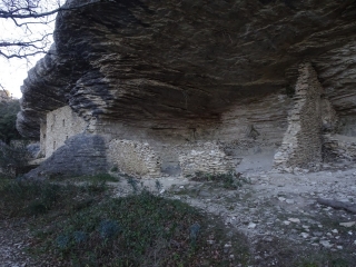 SAUMANE - VALESCURE-vaucluse