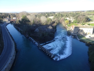 FONTAINE DE VAUCLUSE - COMBE DE BERINGUIER - AQUEDUC - BORIES-vaucluse