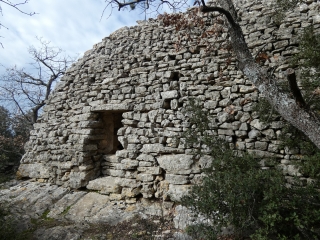 LAGNES-CANAL DE CARPENTRAS- L’ACQUEDUC-vaucluse