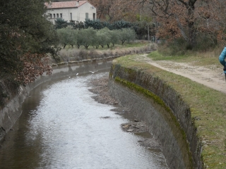 LAGNES-CANAL DE CARPENTRAS- L’ACQUEDUC-vaucluse