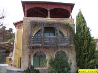 VITROLLES-EN-LUBERON-vaucluse