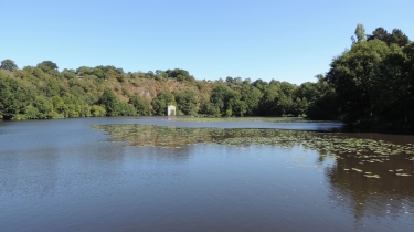 BORDS DE LA SEVRE DE MORTAGNE A TIFFAUGES ET RETOUR-vendee