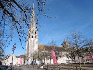 SAINT-SAVIN - LA VIGNE AUX MOINES-vienne