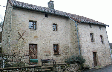 PUY DES ROCHES-haute-vienne