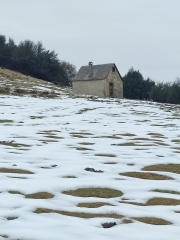 pyrenees-ariegeoises - LES CABANES AU DESSUS DE SAINT LARY